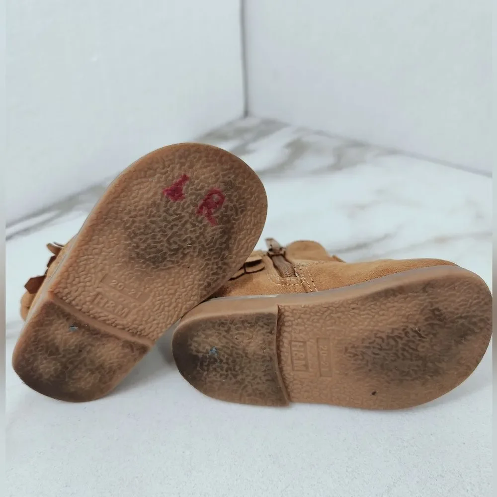 H&M Baby Toddler Tan Faux Suede Fringed Boots, Sz 4-5